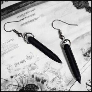 5 For $25💫Alternative Black Spike Dangles
